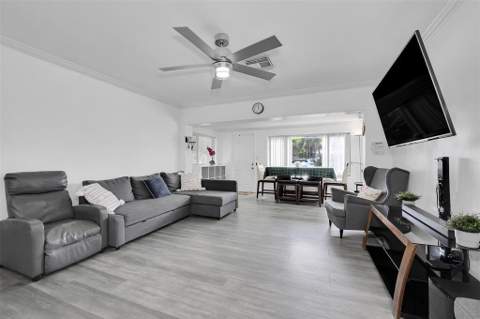 2535 Sherman Street, Hollywood FL - photo 6 of 14