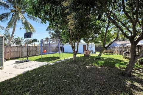 2535 Sherman Street, Hollywood FL - photo 14 of 14