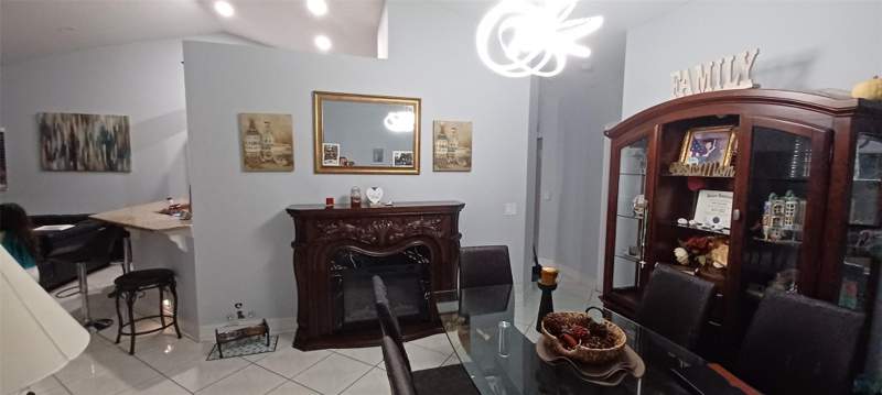 2 bedroom Condominium at 20 Via De Casas Sur #204, South Lake, Boynton Beach — photo 4