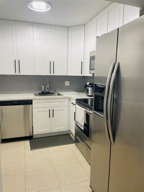 8745 Shadow Wood Boulevard #105, Coral Springs FL - photo 6 of 43