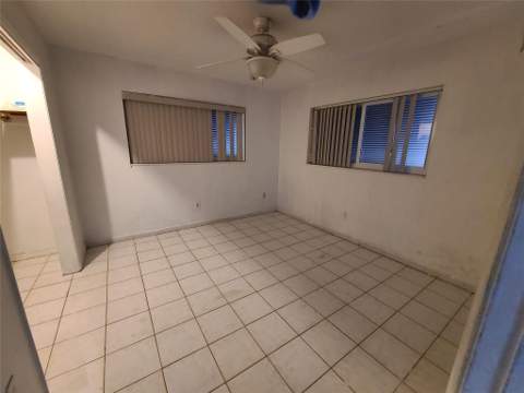4711 N Andrews Avenue, Fort Lauderdale FL - photo 10 of 26