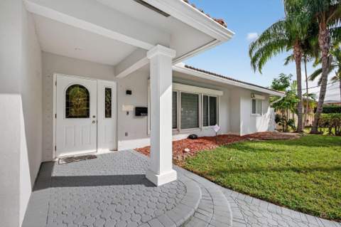 5950 NE 28th Avenue, Fort Lauderdale FL - photo 7 of 83