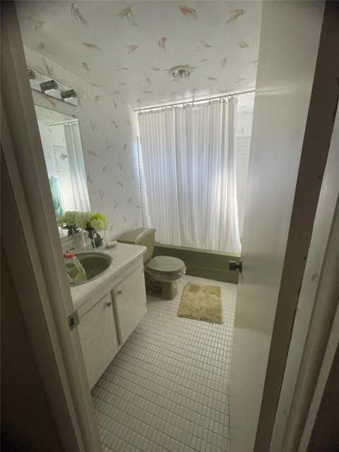 604 NE 2nd Street #231, Dania Beach FL - photo 7 of 18