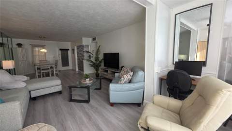 2831 Somerset Drive #105, Lauderdale Lakes FL - photo 11 of 22