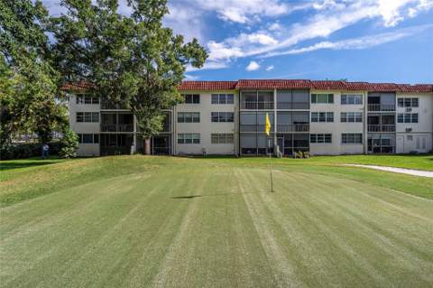 8901 S Hollybrook Boulevard #201, Pembroke Pines FL - photo 15 of 74