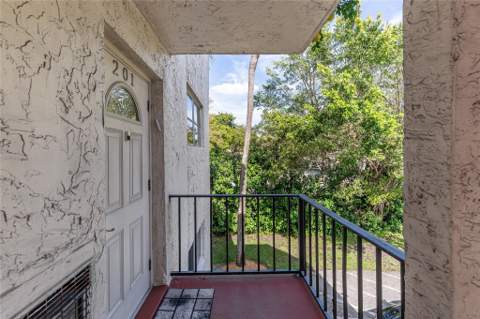 8901 S Hollybrook Boulevard #201, Pembroke Pines FL - photo 19 of 74