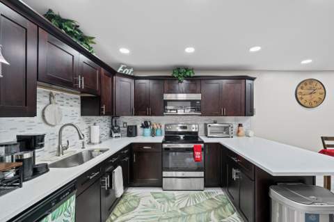 747 NW 30th Avenue #D, Delray Beach FL - photo 10 of 50