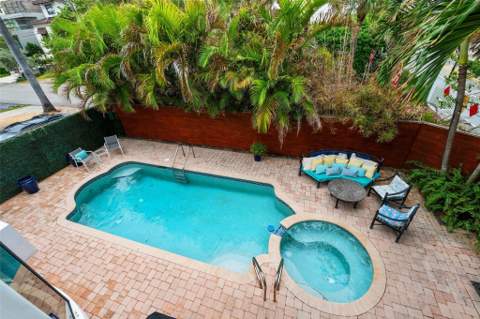 2301 N Atlantic Boulevard, Fort Lauderdale FL - photo 11 of 34