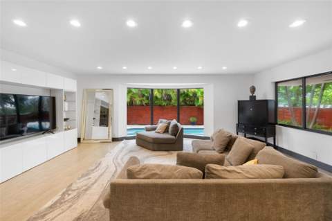2301 N Atlantic Boulevard, Fort Lauderdale FL - photo 14 of 34