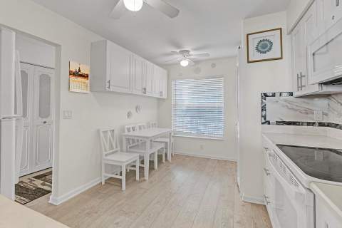 14575 Bonaire Boulevard #202, Delray Beach FL - photo 9 of 27