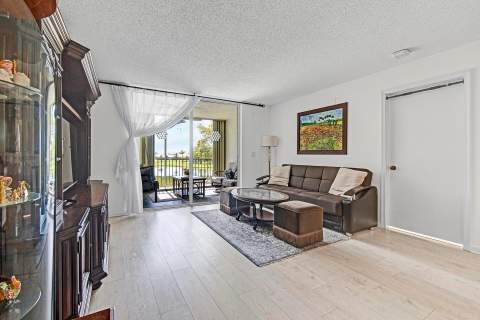 14575 Bonaire Boulevard #202, Delray Beach FL - photo 15 of 27