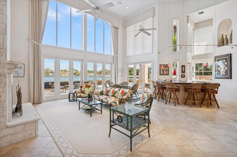7 bedroom Single Family Residence at 5 Isla Bahia Drive, Harbor Beach, Fort Lauderdale — photo 3