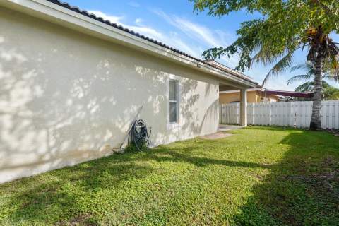 13758 SW 31st Street, Miramar FL - photo 23 of 25