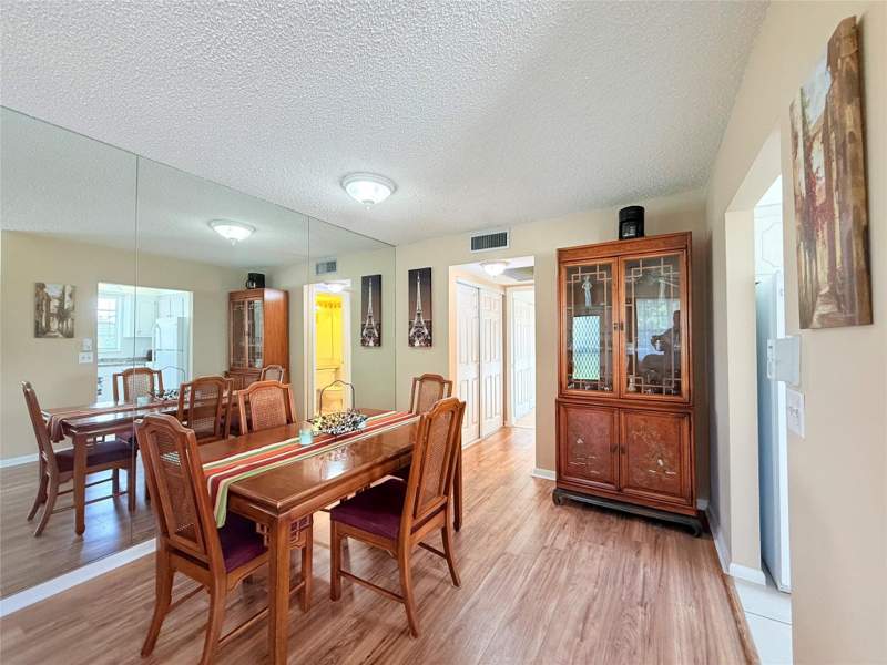 1 bedroom Condominium at 204 Oakridge M #204, Century Village, Deerfield Beach — photo 2