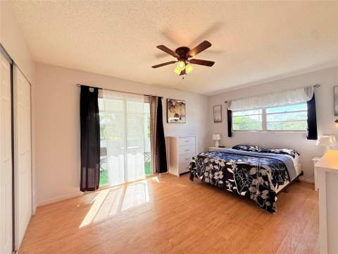 204 Oakridge M #204, Deerfield Beach FL - photo 12 of 34