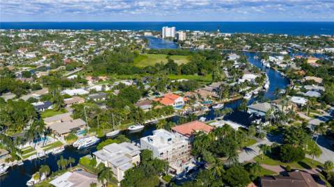 2729 NE 23rd Court, Pompano Beach FL - photo 13 of 15