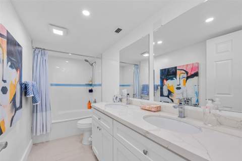 2202 S Cypress Bend Drive #606, Pompano Beach FL - photo 16 of 27