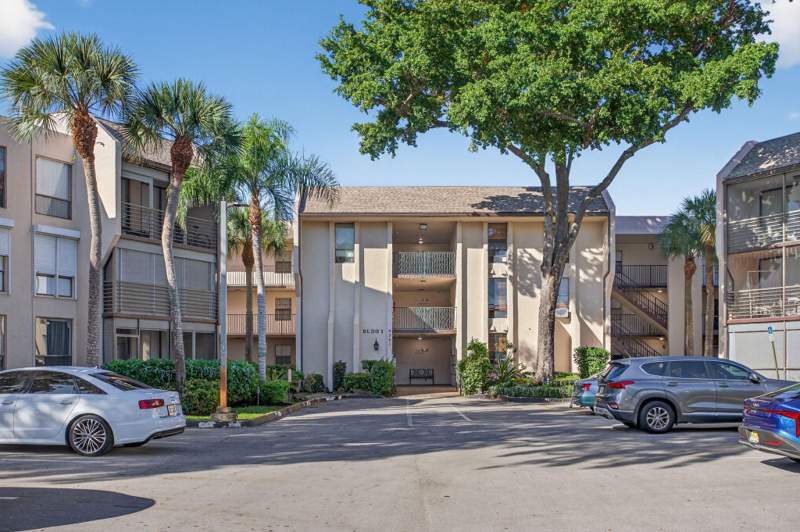 2 bedroom Condominium at 6301 N University Drive #319, Concord Village, Tamarac — photo 2