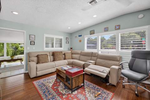 300 SW 25th Avenue, Fort Lauderdale FL - photo 9 of 58