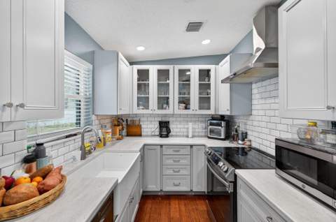 300 SW 25th Avenue, Fort Lauderdale FL - photo 14 of 58