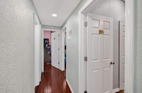 300 SW 25th Avenue, Fort Lauderdale FL - photo 20 of 58