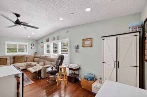 300 SW 25th Avenue, Fort Lauderdale FL - photo 19 of 58