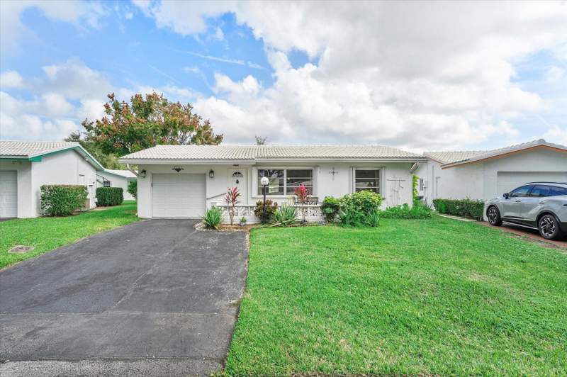 2 bedroom Single Family Residence at 1540 NW 85th Avenue, Lauderdale West 2 Sec 78-, Plantation — photo 2
