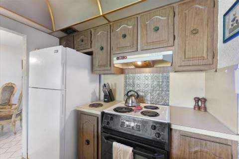 1540 NW 85th Avenue, Plantation FL - photo 10 of 27