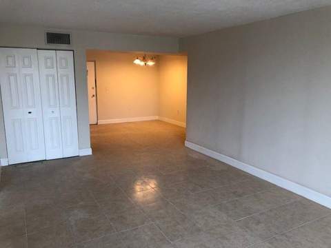 7300 NW 17th Street #201, Plantation FL - photo 8 of 11