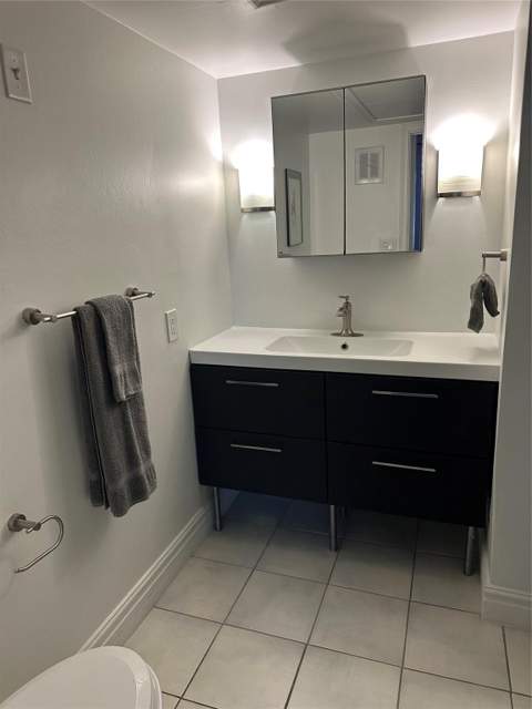119 NE 19th Court #215 G, Wilton Manors FL - photo 19 of 25