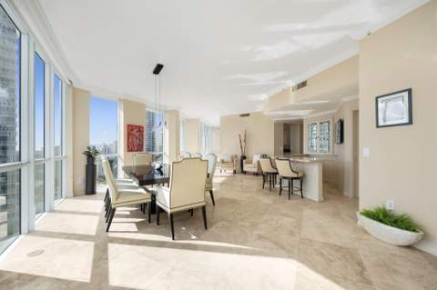 111 SE 8th Avenue #Ph-1701, Fort Lauderdale FL - photo 7 of 32