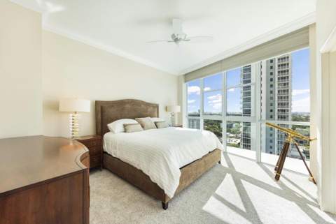 111 SE 8th Avenue #Ph-1701, Fort Lauderdale FL - photo 20 of 32