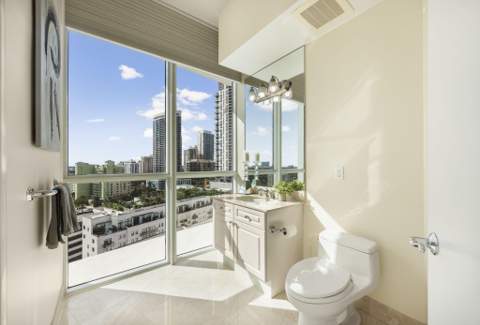 111 SE 8th Avenue #Ph-1701, Fort Lauderdale FL - photo 22 of 32