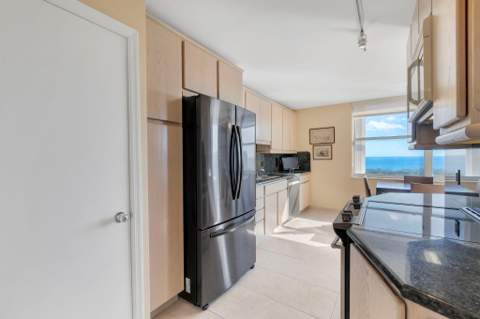 936 Intracoastal Drive #21D, Fort Lauderdale FL - photo 17 of 75