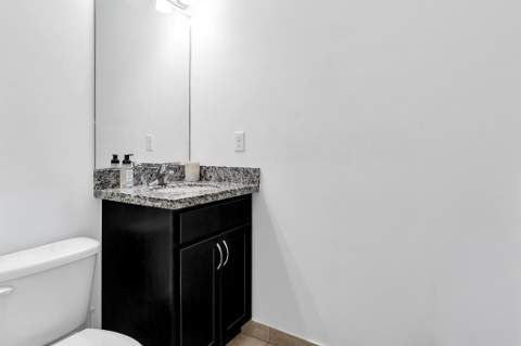 11303 SW 15th Street, Pembroke Pines FL - photo 8 of 32