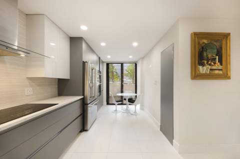 424 Hendricks Isle #6, Fort Lauderdale FL - photo 7 of 23