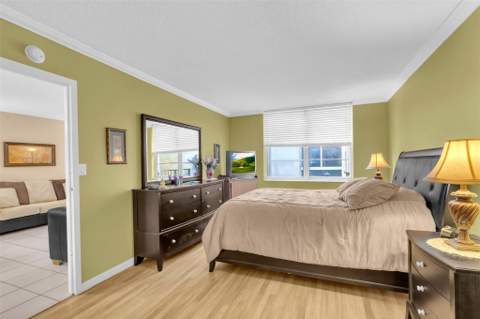 2600 NW 49th Avenue #309, Lauderdale Lakes FL - photo 14 of 26