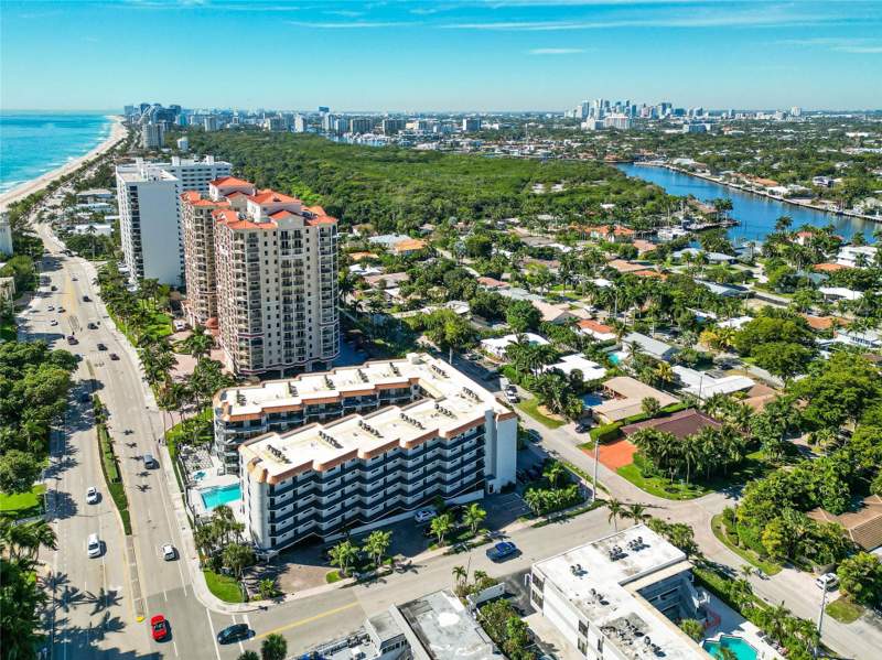 2 bedroom Condominium at 2029 N Ocean Boulevard #303, Tradewinds By The Sea, Fort Lauderdale — photo 5