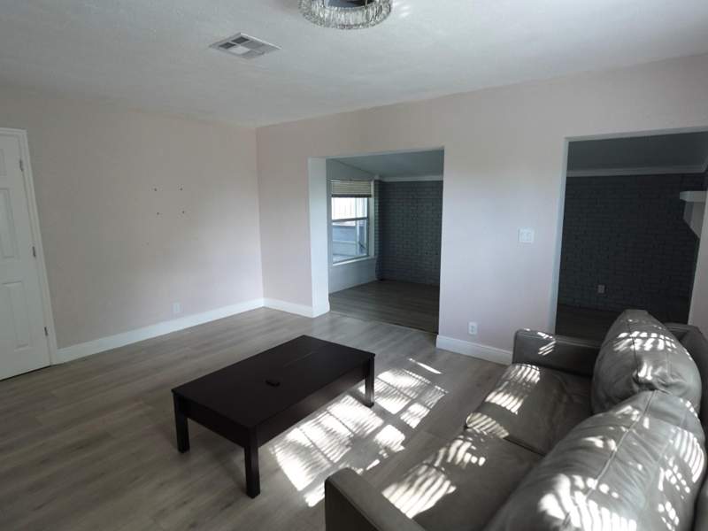 3 bedroom Single Family Residence at 4421 NW 34th Court, Lauderdale Lakes West Gate Sec 1, Lauderdale Lakes — photo 5