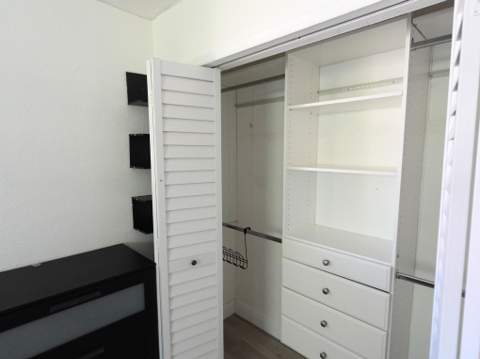 4421 NW 34th Court, Lauderdale Lakes FL - photo 12 of 23