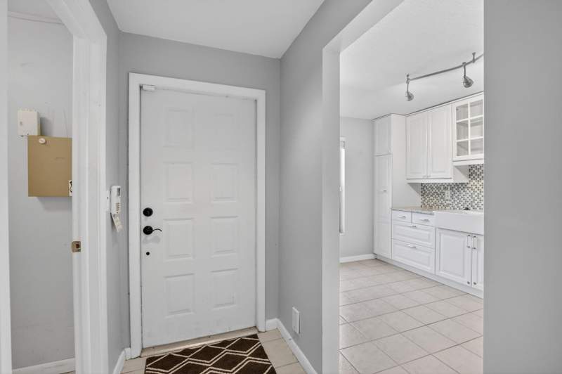 3 bedroom Townhouse at 1261 NW 99th Terrace #47, Westview Condominium No 7, Pembroke Pines — photo 5