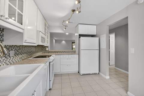1261 NW 99th Terrace #47, Pembroke Pines FL - photo 9 of 38