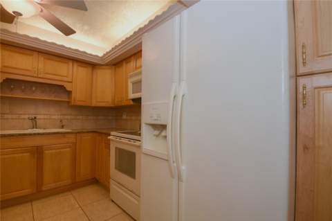 5100 N Ocean Boulevard #1004, Lauderdale-By-The-Sea FL - photo 7 of 52
