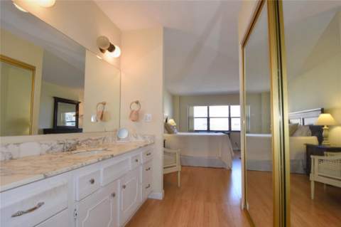 5100 N Ocean Boulevard #1004, Lauderdale-By-The-Sea FL - photo 14 of 52