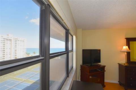 5100 N Ocean Boulevard #1004, Lauderdale-By-The-Sea FL - photo 18 of 52