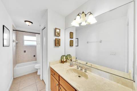 6944 NW Daffodil Lane, Port St. Lucie FL - photo 12 of 40