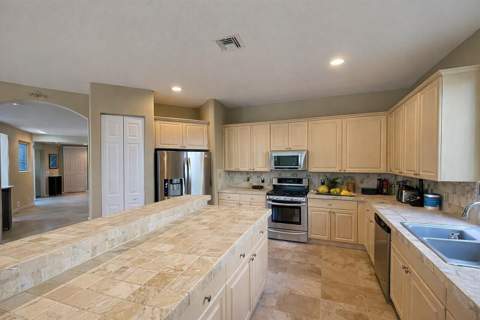1381 Beacon Circle, Wellington FL - photo 11 of 50