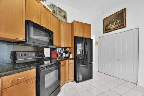 2251 NW 34th Terrace, Coconut Creek FL - photo 12 of 13