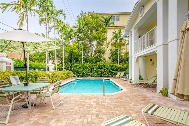 2 bedroom Condominium at 2660 NE 8th Avenue #211, The Grove, Wilton Manors — photo 2