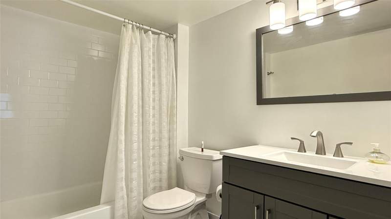 2 bedroom Condominium at 669 W Oakland Park Boulevard #220b, Oakland Grove Village, Oakland Park — photo 5